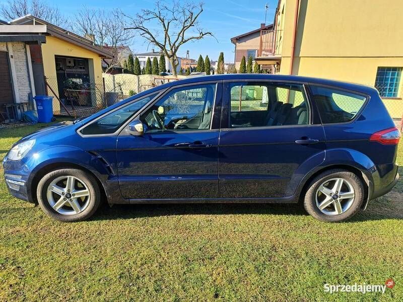 Używany Ford S-MAX S 160 KM (117 kW) 2012 Minivan