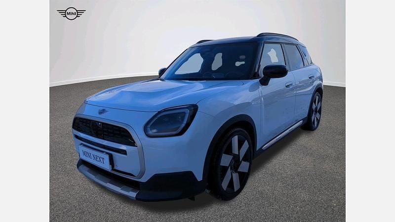 Nanuq white metalizowany Używany 2024 Mini Countryman SUV | 154 600 zł (Super Cena) - Obraz 1/4