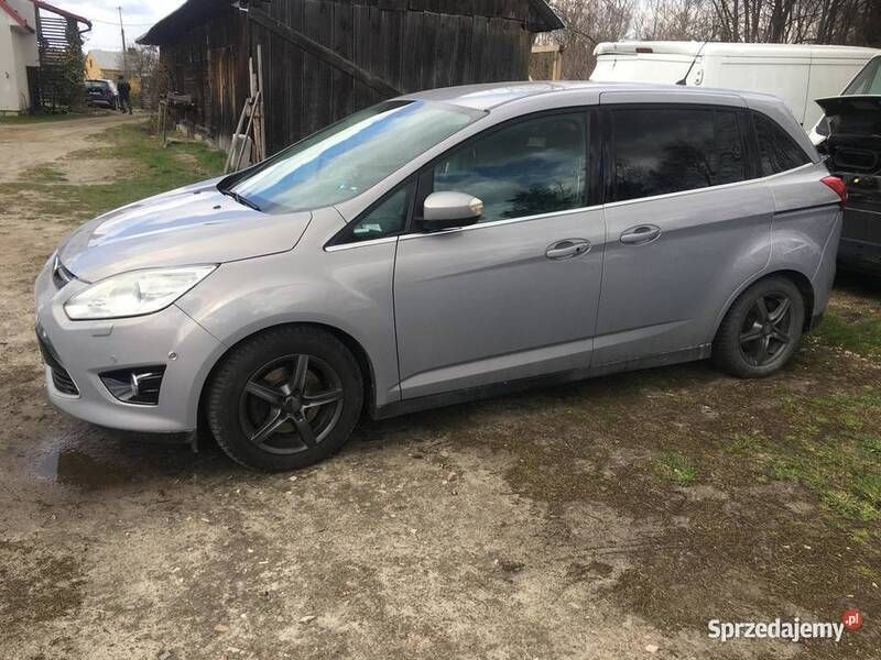 Używany Ford Grand C-Max 140 KM (102 kW) 2013 Minivan