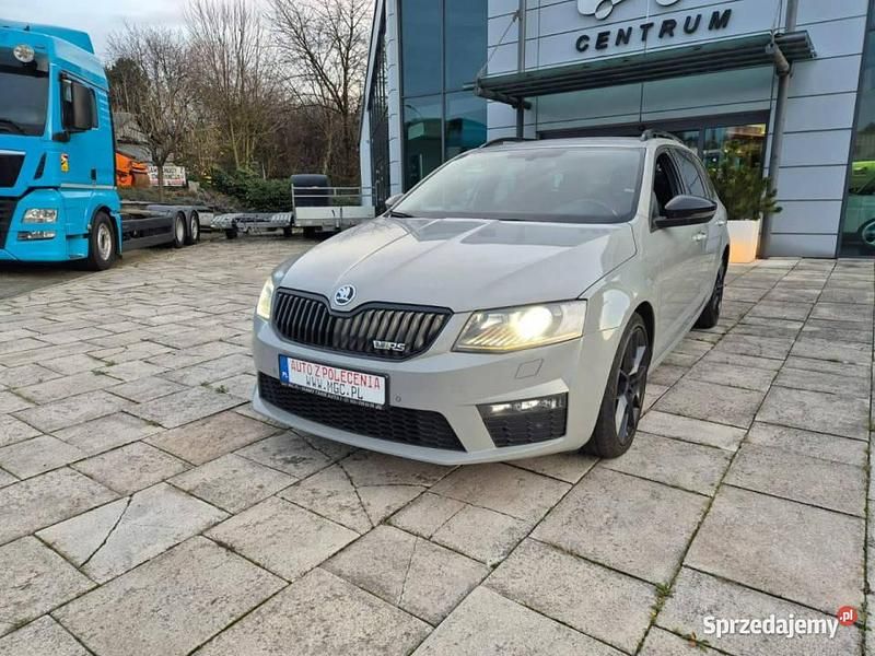 Szary Używany 2015 Skoda Octavia RS Kombi | 55 965 zł (Drogi) - Obraz 1/4