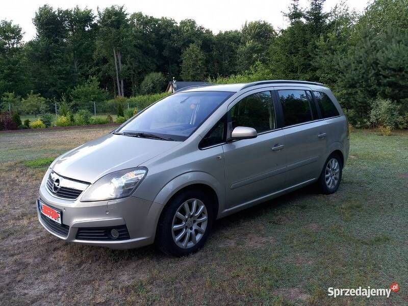 Używany Opel Zafira 2006 Minivan