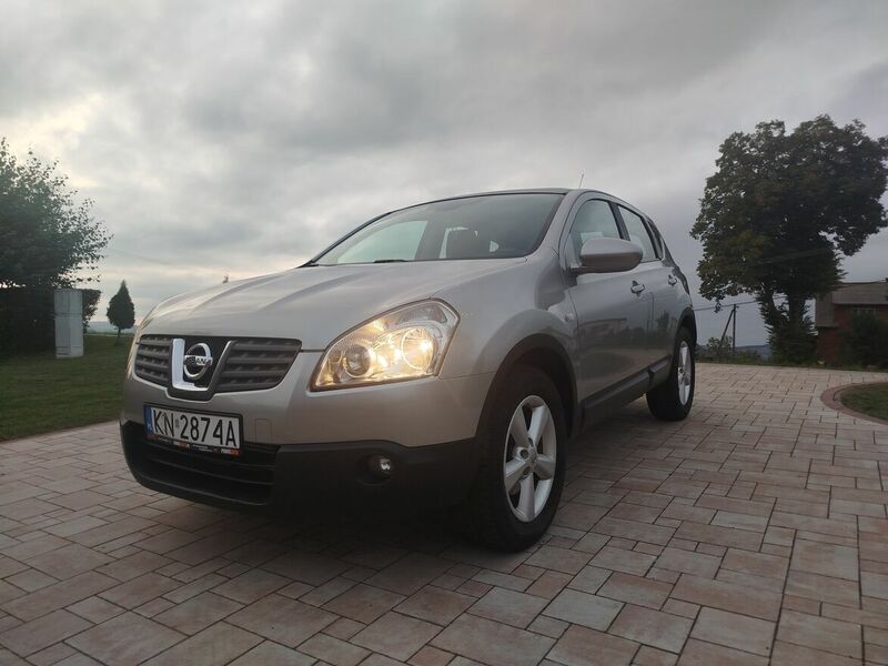 Srebrny Używany 2008 Nissan Qashqai SUV | 24 500 zł (Dość drogi) - Obraz 1/2
