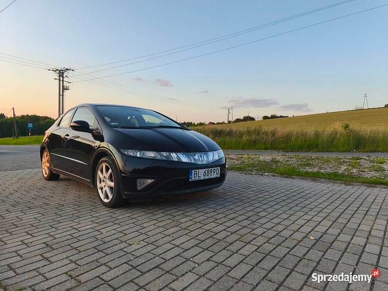 Używany 2008 Honda Civic | 15 000 zł (Uczciwa cena) - Obraz 1/4