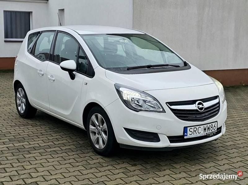 Biały Używany 2016 Opel Meriva Minivan | 32 000 zł (Uczciwa cena) - Obraz 1/4
