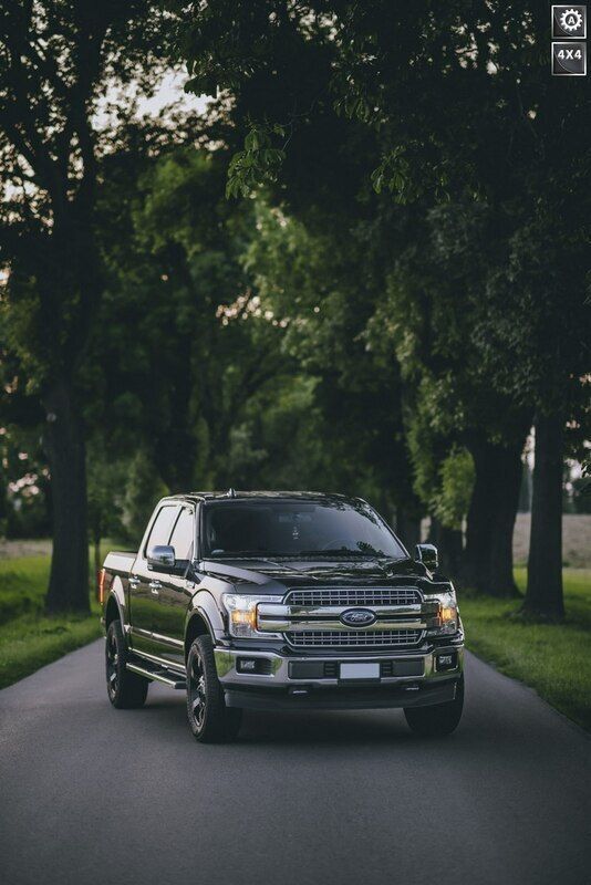 Czarny Używany 2018 Ford F-150 Pickup | 169 000 zł - Obraz 1/4