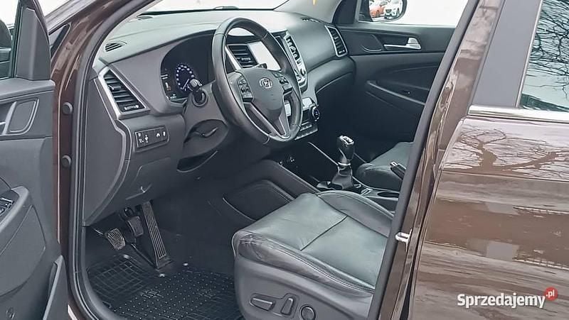 Używany Hyundai Tucson 2017 Brązowy SUV