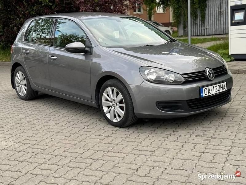 Szary Używany 2010 VW Golf VI Hatchback | 9900 zł (Super Cena) - Obraz 1/4