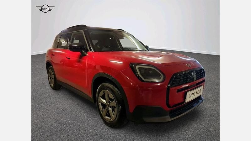 Chili red ii Używany 2024 Mini Countryman SUV | 162 900 zł (Drogi) - Obraz 1/4