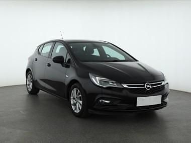 Czarny Używany 2018 Opel Astra Hatchback | 49 999 zł (Dość drogi) - Obraz 1/4