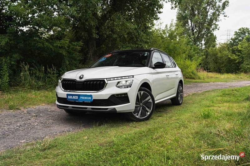 Biały Używany 2024 Skoda Kamiq SUV | 91 499 zł (Uczciwa cena) - Obraz 1/4