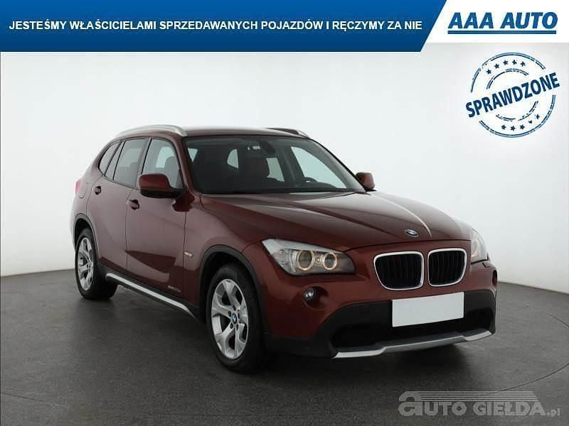 Używany BMW X1 2010 Czerwony SUV