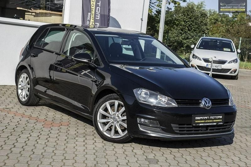 Używany VW Golf VII Highline 140 KM (102 kW) 2014 Czarny Hatchback