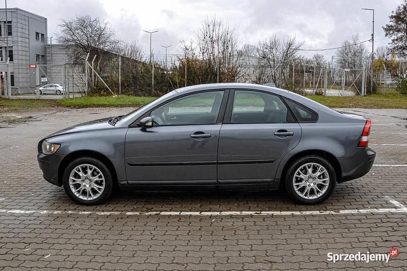Używany 2005 Volvo S40 Sedan/Limuzyna | 9900 zł (Uczciwa cena) - Obraz 1/4