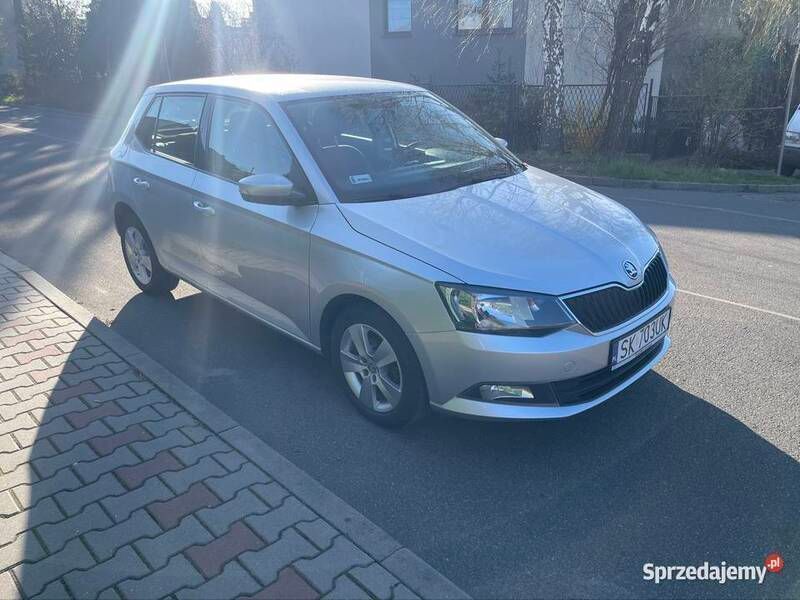 Używany Skoda Fabia 2017 Srebrny Hatchback