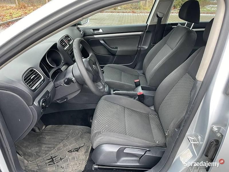 Używany VW Golf VI 105 KM (77 kW) 2013 Hatchback