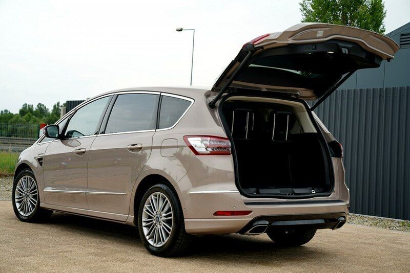 Używany Ford S-MAX S 190 KM (139 kW) 2020 Inny (metalik) Minivan