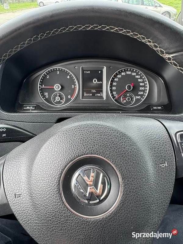 Używany 2015 VW Multivan | 120 000 zł (Drogi) - Obraz 1/4