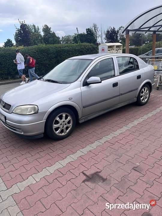Srebrny Używany 1999 Opel Astra Hatchback | 2900 zł (Uczciwa cena) - Obraz 1/2