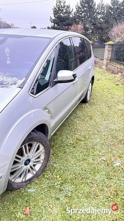 Używany Ford S-MAX S 2010 Srebrny Minivan