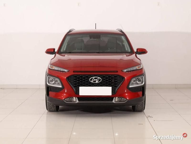 Używany Hyundai Kona 120 KM (88 kW) 2020 Czerwony SUV