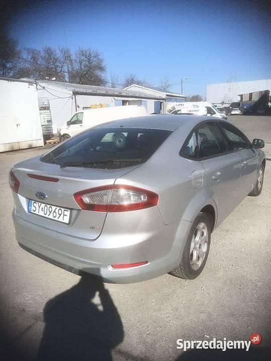 Używany 2010 Ford Mondeo Hatchback | 14 900 zł (Uczciwa cena) - Obraz 1/4