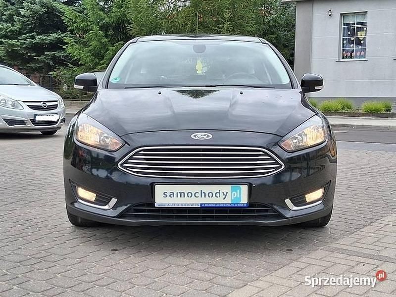 Czarny Używany 2015 Ford Focus Hatchback | 21 900 zł (Dobra cena) - Obraz 1/4