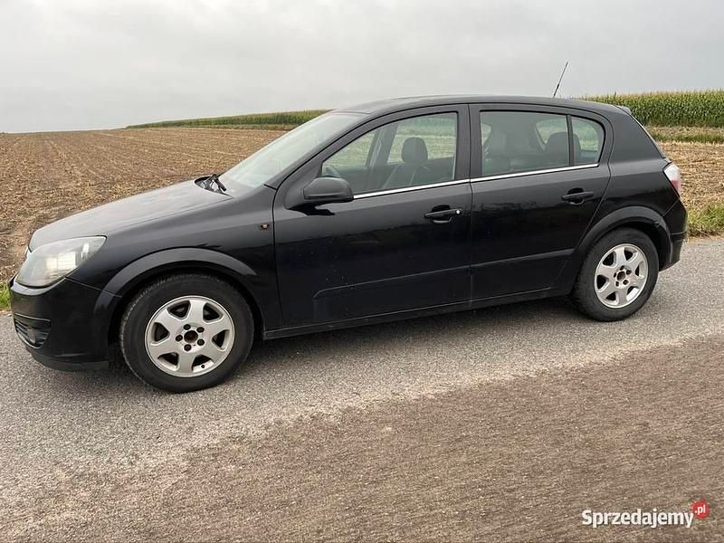 Używany 2005 Opel Astra Sedan/Limuzyna | 2999 zł (Dobra cena) - Obraz 1/4