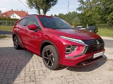 Używany Mitsubishi Eclipse Cross 188 KM (138 kW) 2023 Czerwony SUV