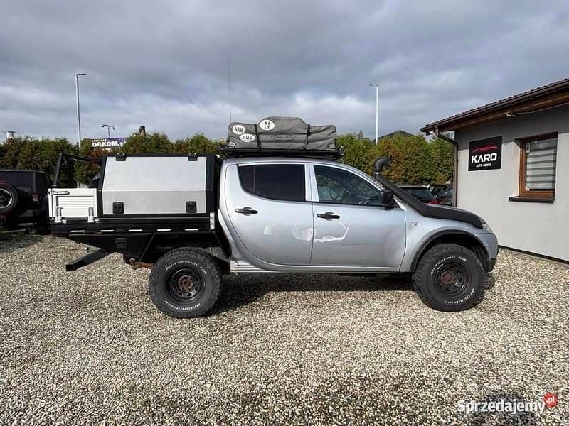 Używany Mitsubishi L200 2011 Srebrny Pickup