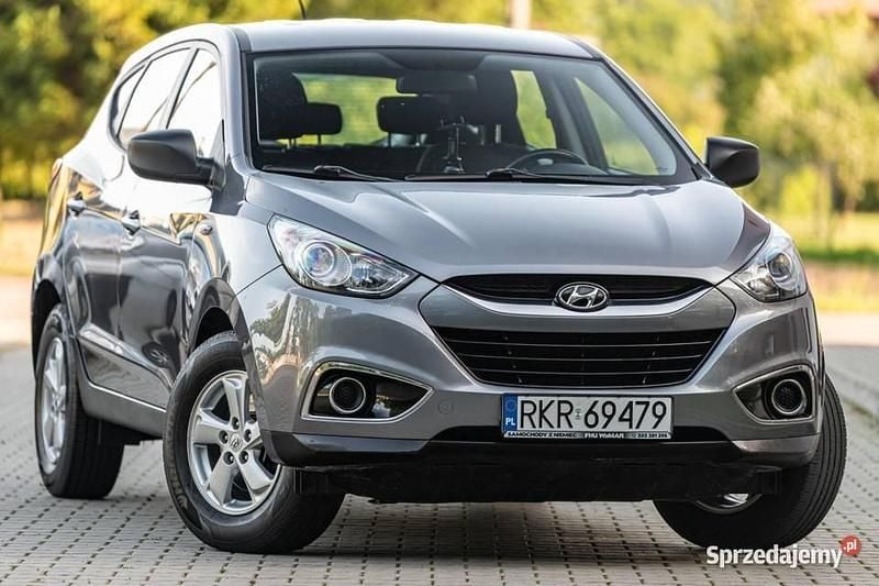 Szary Używany 2013 Hyundai ix35 SUV | 35 900 zł (Uczciwa cena) - Obraz 1/4