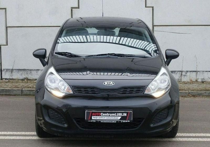 Używany Kia Rio 110 KM (80 kW) 2011 Inny kolor Hatchback