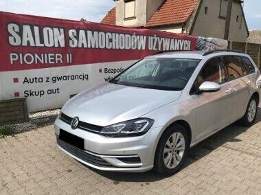 Inny kolor Używany 2019 VW Golf VII Kombi | 55 900 zł (Dość drogi) - Obraz 1/4