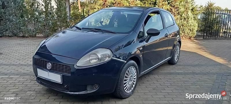 Granatowy Używany 2007 Fiat Grande Punto Hatchback | 4999 zł (Uczciwa cena) - Obraz 1/4