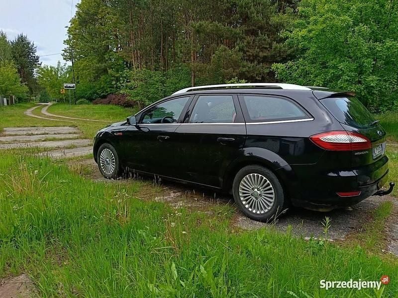 Używany Ford Mondeo 2008 Czarny Kombi