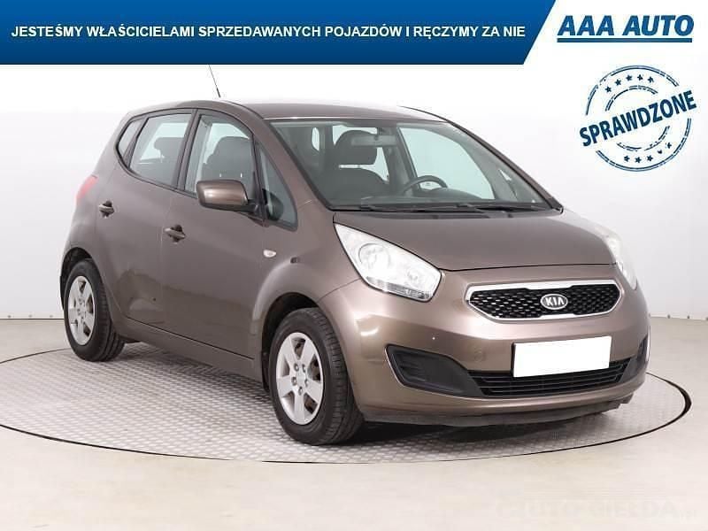 Brązowy Używany 2012 Kia Venga Hatchback | 24 999 zł (Dość drogi) - Obraz 1/4