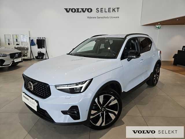 Niebieski Używany 2025 Volvo XC40 SUV | 184 900 zł (Drogi) - Obraz 1/3