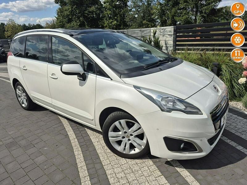 Biały Używany 2014 Peugeot 5008 Minivan | 35 800 zł (Super Cena) - Obraz 1/4