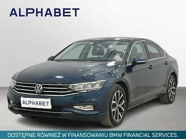 Niebieski ciemny Używany 2021 VW Passat Business Sedan/Limuzyna | 84 900 zł (Uczciwa cena) - Obraz 1/3