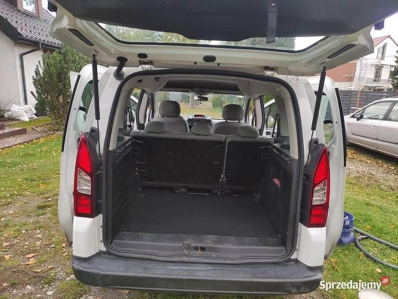 Używany 2015 Citroën Berlingo Minivan | 19 900 zł (Uczciwa cena) - Obraz 1/4