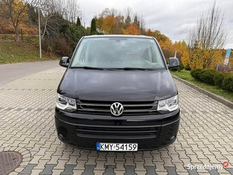 Czerwony Używany 2014 VW Caravelle Minivan | 84 900 zł (Uczciwa cena) - Obraz 1/4