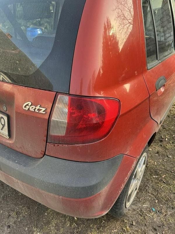 Używany Hyundai Getz 2007 Czerwony Hatchback