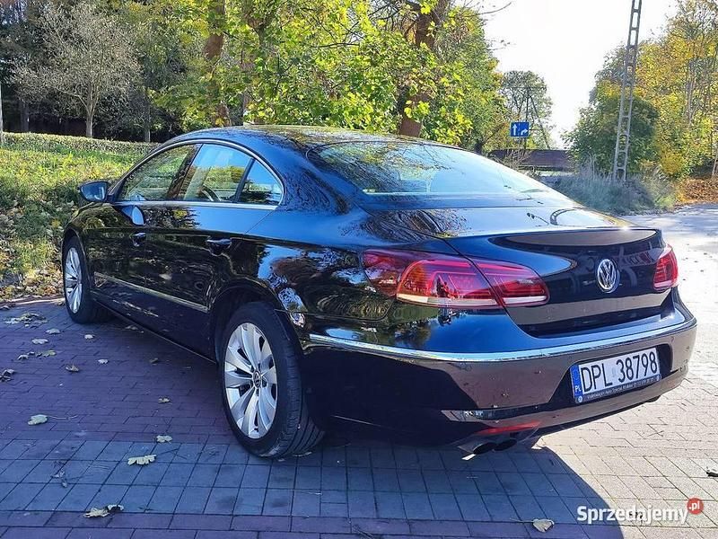 Używany VW CC 140 KM (102 kW) 2012 Czarny Sedan/Limuzyna
