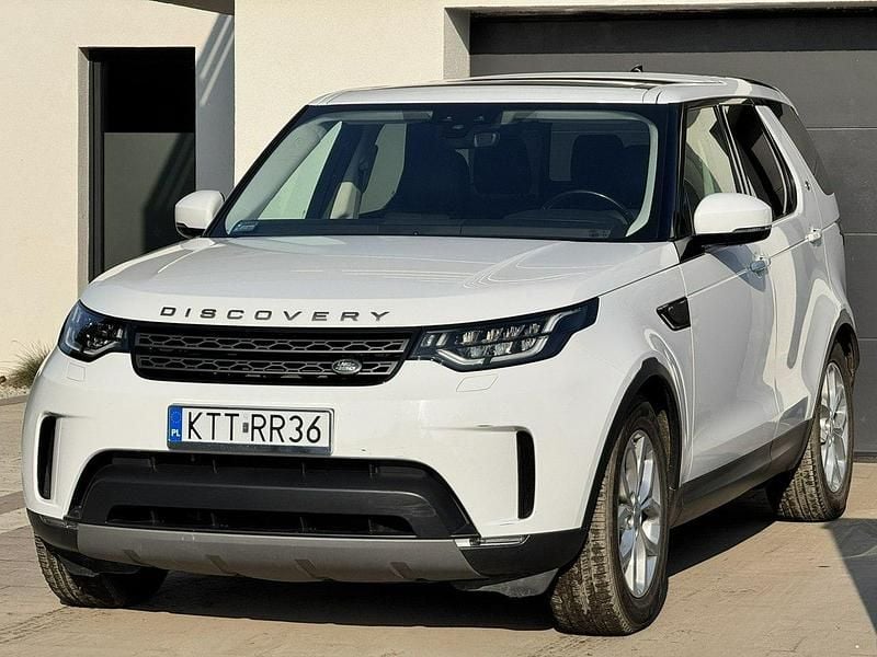 Używany Land Rover Discovery 5 241 KM (177 kW) 2018 Biały SUV