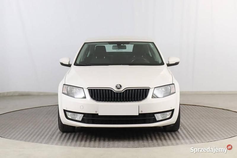 Biały Używany 2014 Skoda Octavia Hatchback | 29 999 zł (Dobra cena) - Obraz 1/4
