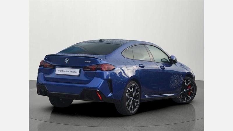 Używany BMW 220 Shadowline 156 KM (114 kW) 2025 Niebieski portimao m metalizowany Coupe