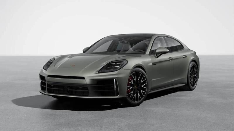 Aventurine green metallic Nowe 2024 Porsche Panamera 4S Sedan/Limuzyna | 842 135 zł (Uczciwa cena) - Obraz 1/4