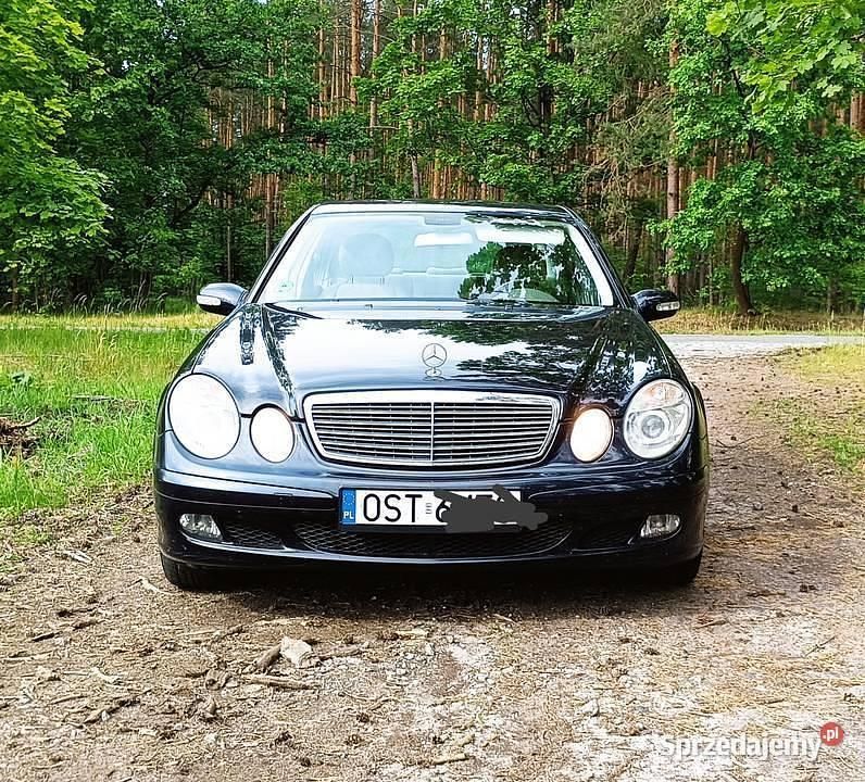 Używany 2005 Mercedes E220 | 21 700 zł - Obraz 1/4