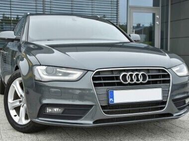 Szary Używany 2013 Audi A4 S-Line Kombi | 44 890 zł (Uczciwa cena) - Obraz 1/4