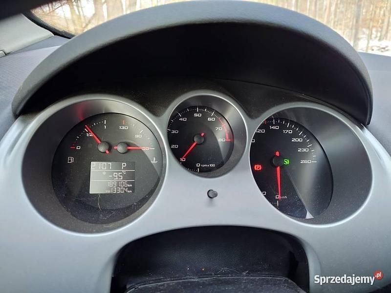 Używany Seat Altea 2011 Biały Kombi