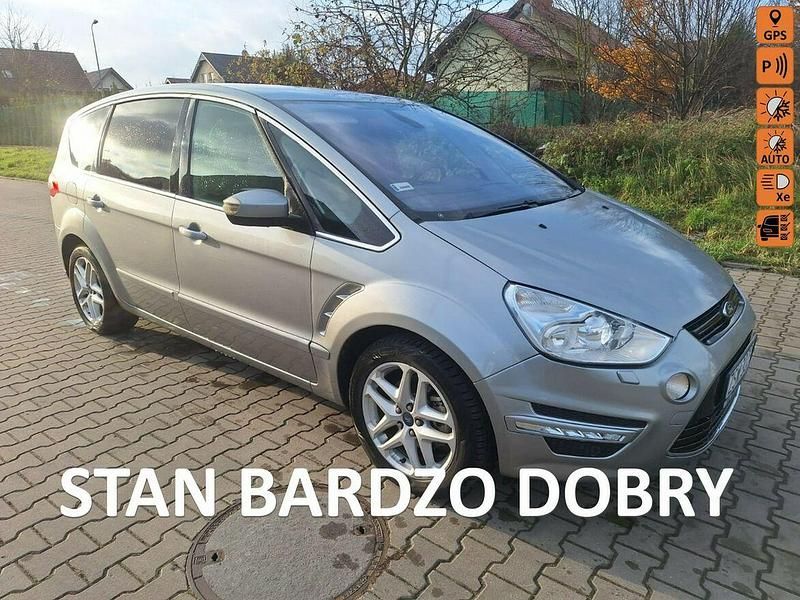 Srebrny Używany 2010 Ford S-MAX S Minivan | 28 900 zł (Dość drogi) - Obraz 1/4